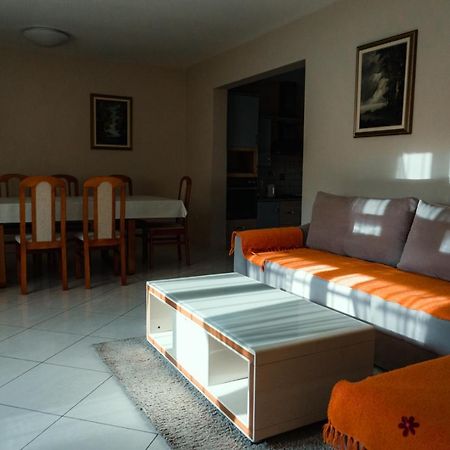 Holiday Home Rozic - Villa With Private Seasonal Heated Pool Мостар Екстериор снимка