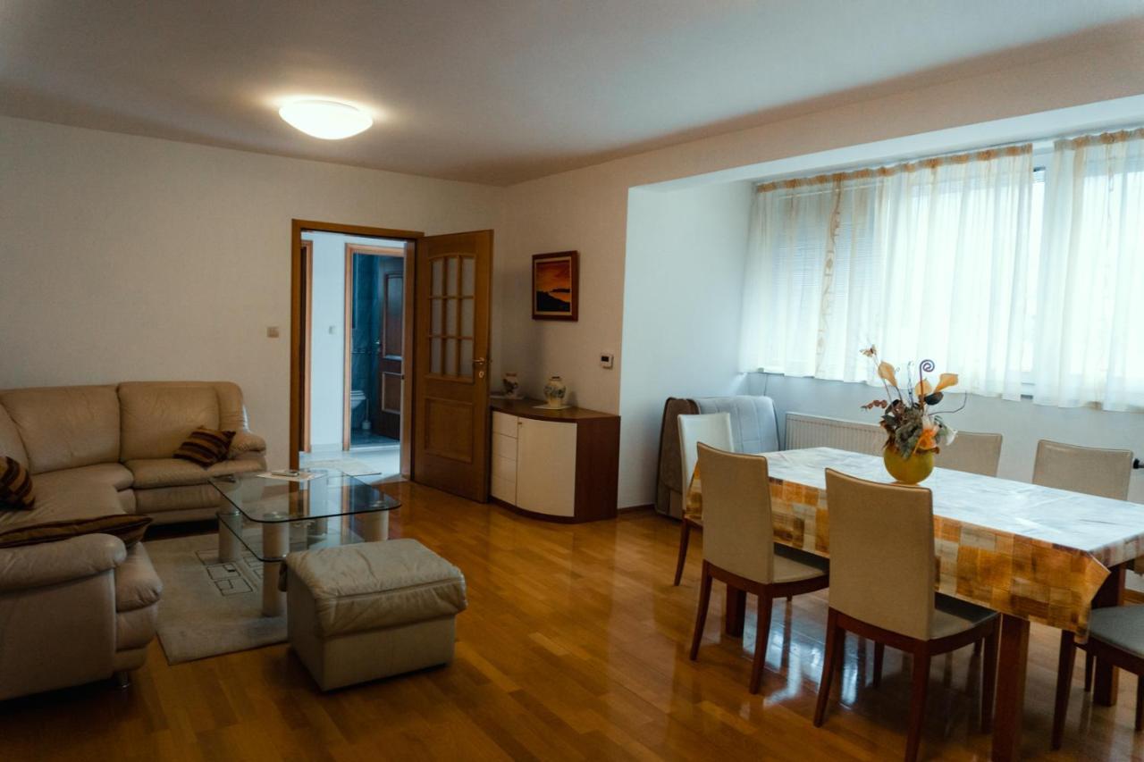 Holiday Home Rozic - Villa With Private Seasonal Heated Pool Мостар Екстериор снимка
