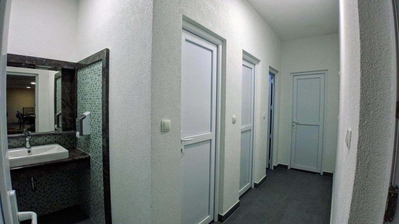 Holiday Home Rozic - Villa With Private Seasonal Heated Pool Мостар Екстериор снимка