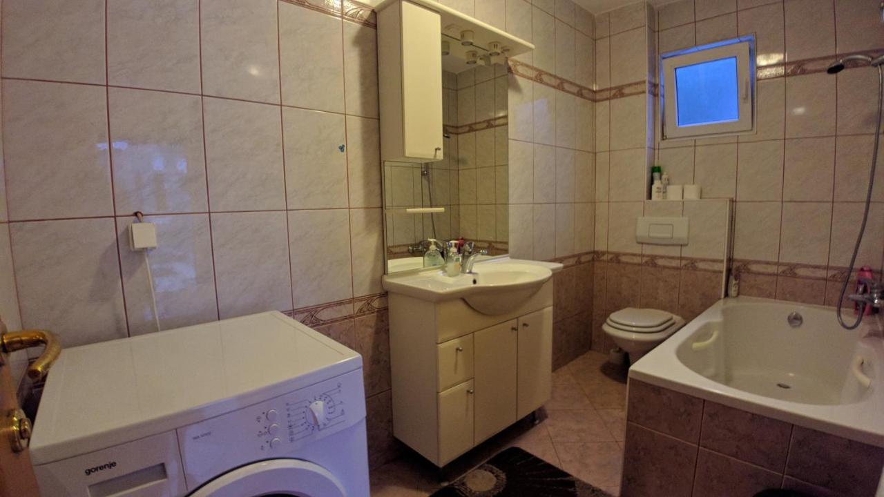 Holiday Home Rozic - Villa With Private Seasonal Heated Pool Мостар Екстериор снимка